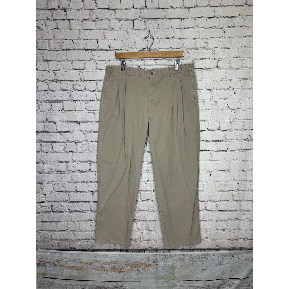 Dockers Mens Khaki Pleated Pants Size 40x30 Casual‎ Straight Fit